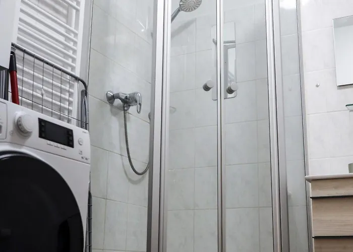 Praxis - Wohnen Als Therapie * 아른슈타트